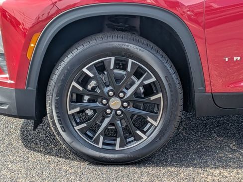 New 2026 Chevrolet Traverse LT w/ Sun and Wheel Package image 11