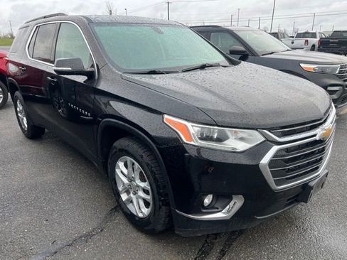 Used 2020 Chevrolet Traverse LT AWD/4WD image 2
