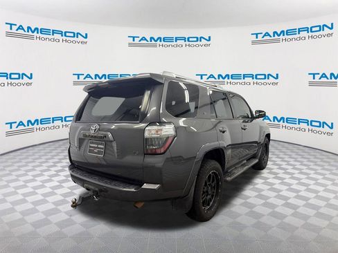 Used 2016 Toyota 4Runner SR5 RWD image 5