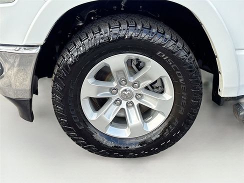 Used 2022 RAM 1500 Laramie image 30