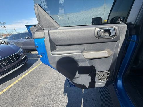 Used 2021 Ford Bronco First Edition image 15