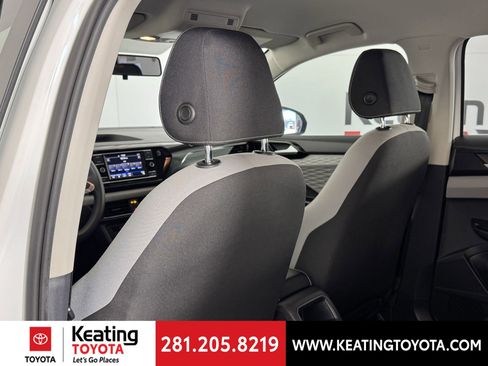 Used 2022 Volkswagen Taos S image 15