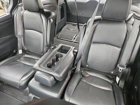 Used 2025 Honda Odyssey Sport-L image 29