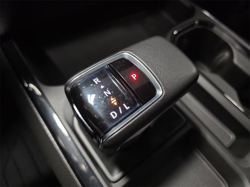 Certified 2022 Chevrolet Silverado 1500 ZR2 w/ Technology Package image 19