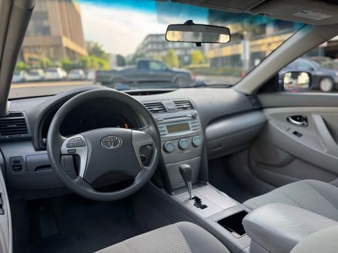 Used 2007 Toyota Camry LE image 9