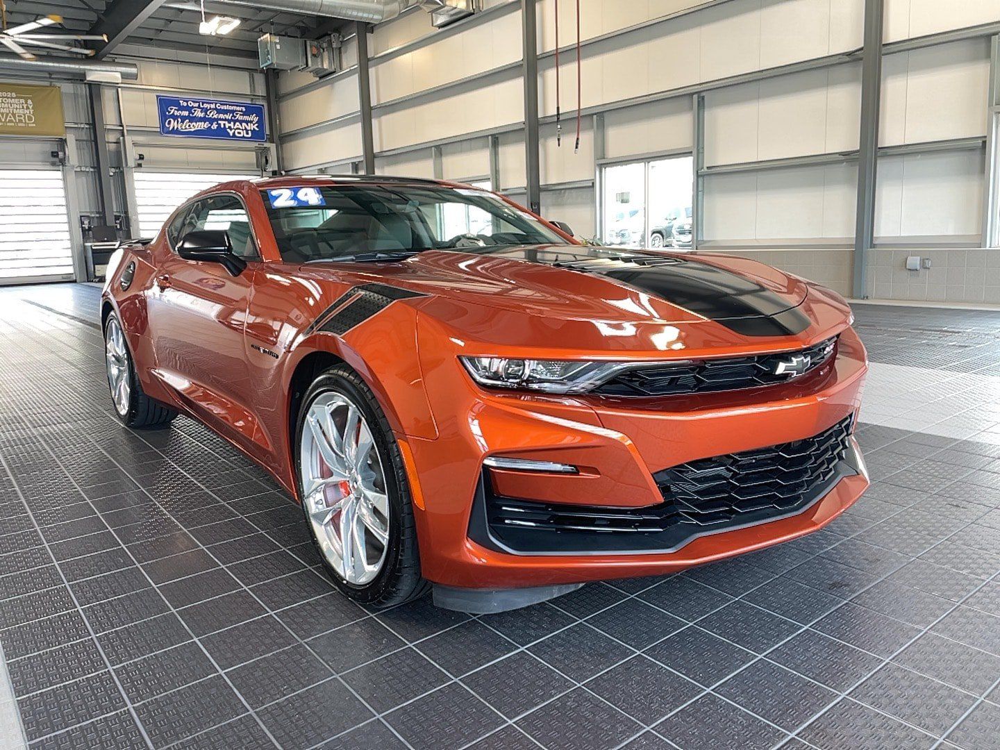 Used 2024 Chevrolet Camaro SS w/ Design Package 2 RWD image 1
