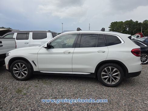 Used 2019 BMW X3 sDrive30i w/ Premium Package RWD image 10