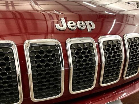 Used 2021 Jeep Cherokee Latitude Lux w/ Sun & Sound Group image 29