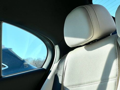 Certified 2023 Mercedes-Benz C 300 4MATIC Sedan image 16