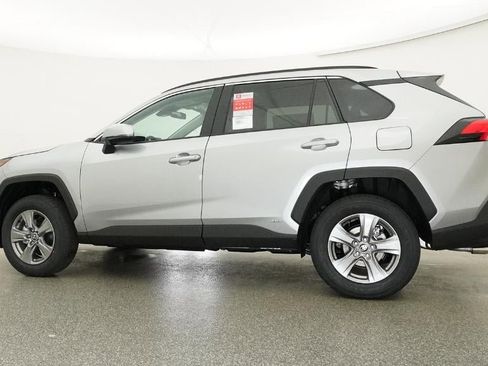 New 2025 Toyota RAV4 XLE image 20