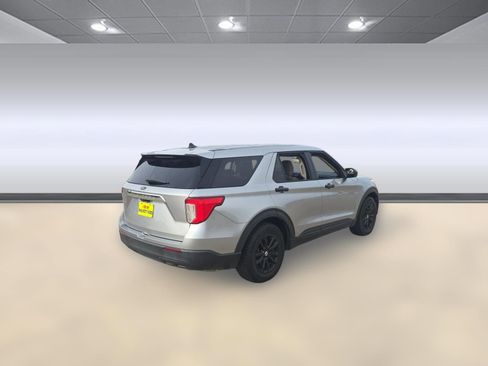 Used 2021 Ford Explorer 2WD image 8