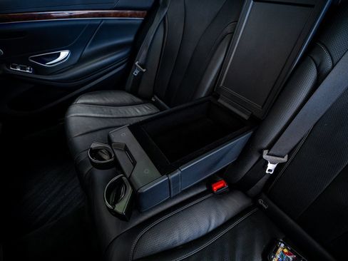 Used 2015 Mercedes-Benz S 550 Sedan image 59