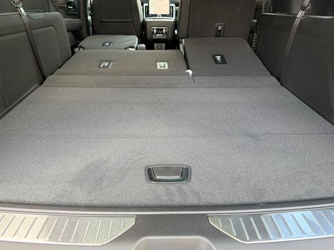 New 2026 GMC Yukon XL Denali AWD/4WD image 14