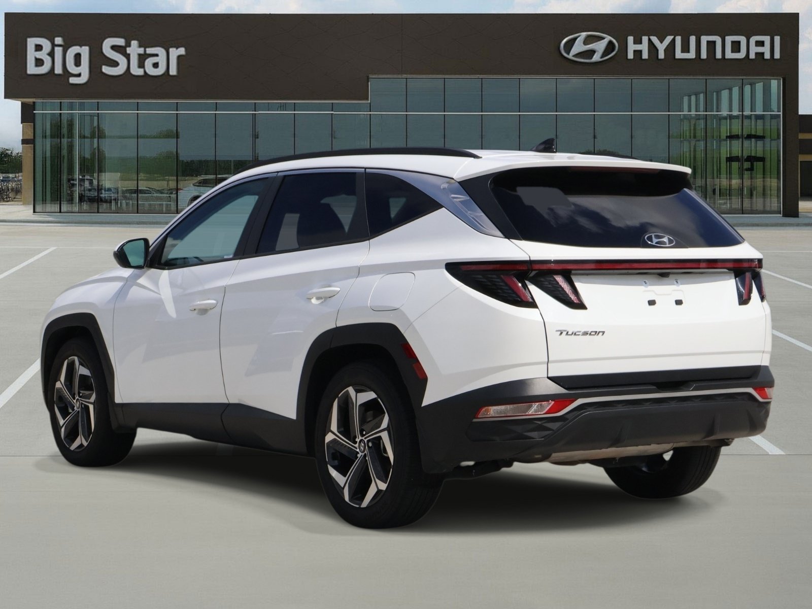 Used 2023 Hyundai Tucson SEL w/ Convenience Package FWD image 3