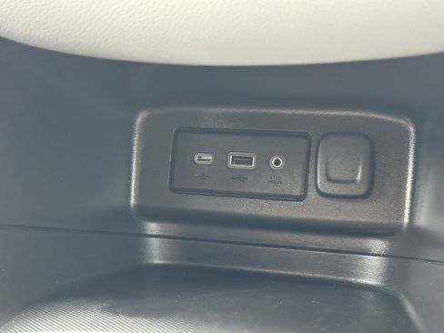 Certified 2020 Chevrolet Equinox LS w/ LS Convenience Package image 30