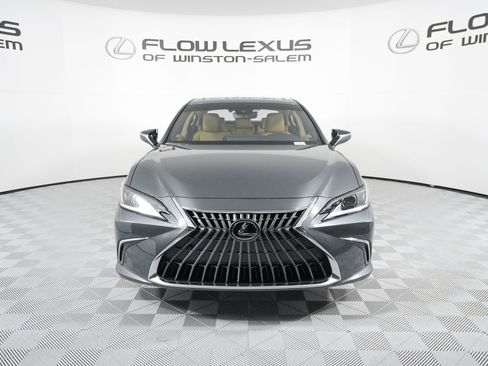 New 2025 Lexus ES 350 w/ Premium Package image 2