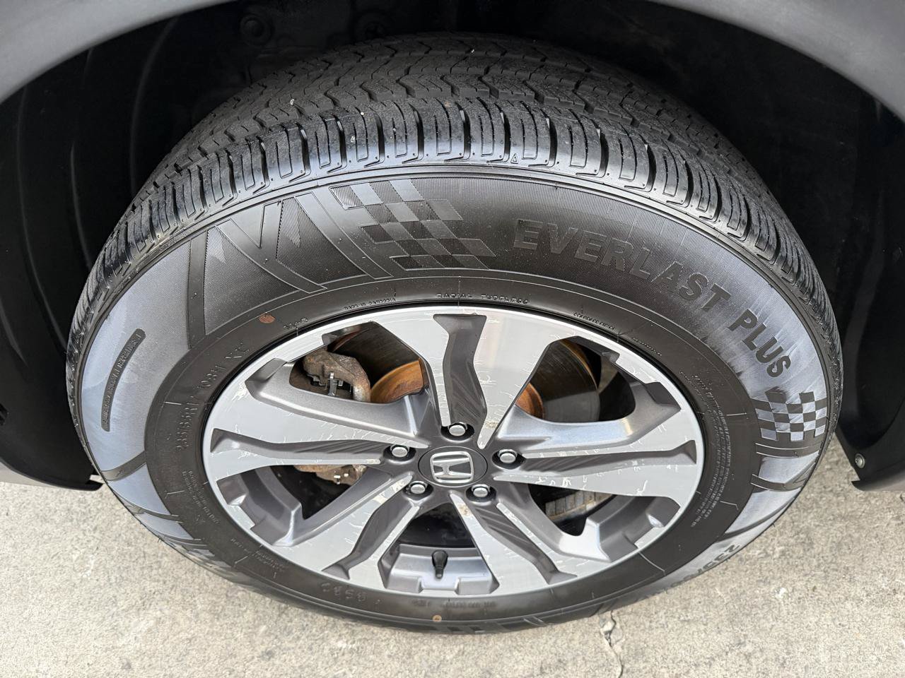 Used 2018 Honda CR-V LX image 16