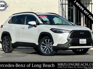 Used 2022 Toyota Corolla Cross XLE image 1