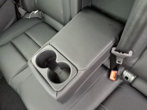 New 2026 Nissan Rogue SV image 30