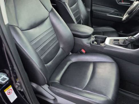 Used 2019 Toyota RAV4 XLE Premium w/ Cold Weather Package AWD/4WD image 22
