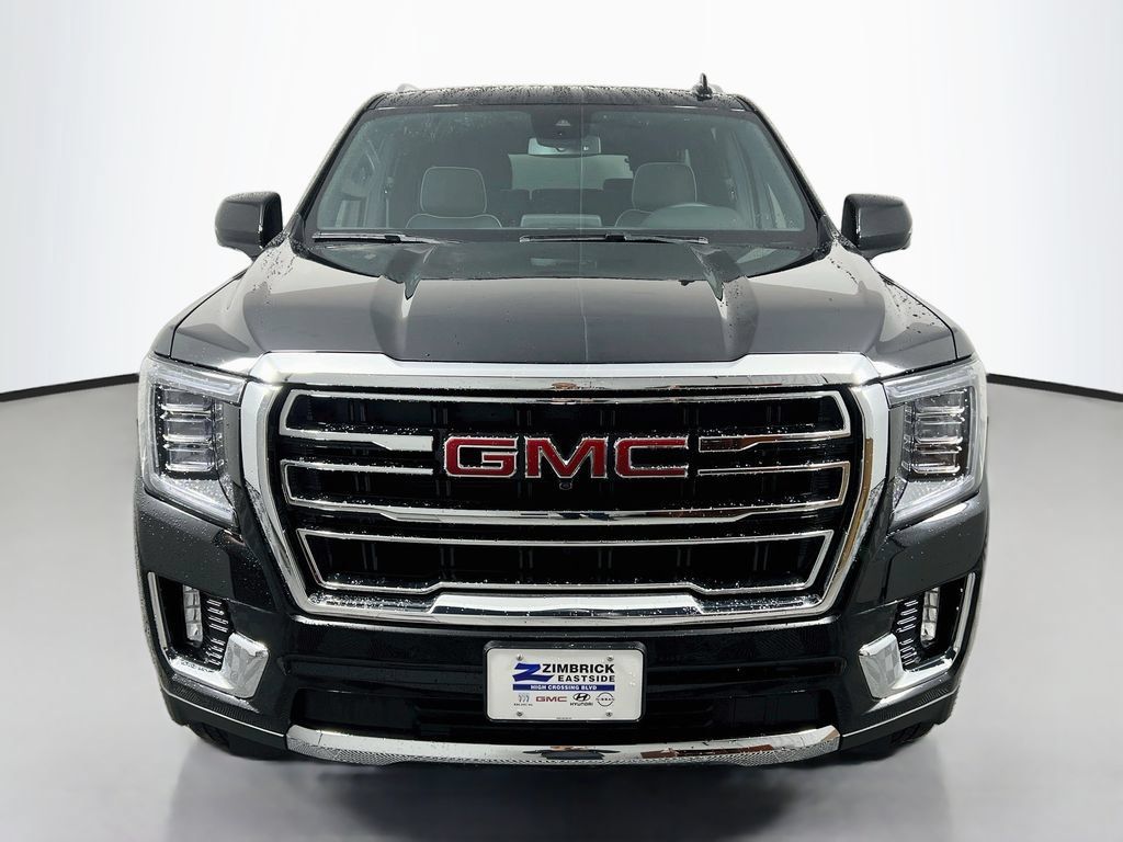 Certified 2023 GMC Yukon XL SLT w/ SLT Luxury Package AWD/4WD image 2