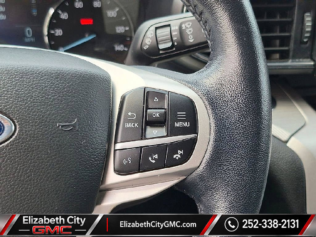 Used 2022 Ford Explorer XLT w/ Equipment Group 202A AWD/4WD image 16