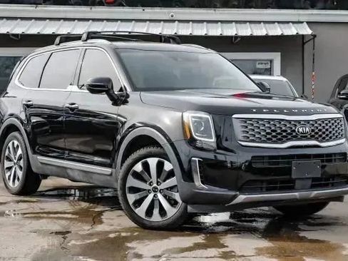 Used 2021 Kia Telluride S image 9