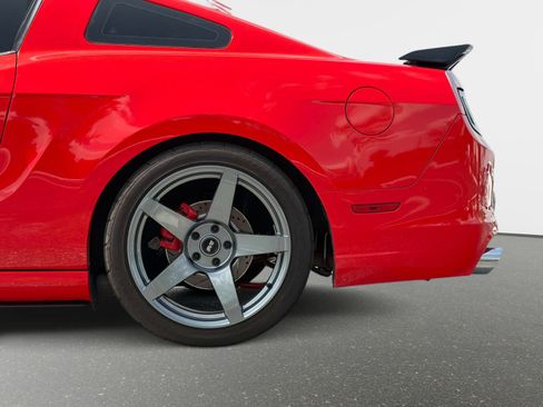 Used 2014 Ford Mustang Premium w/ Comfort Package RWD image 14
