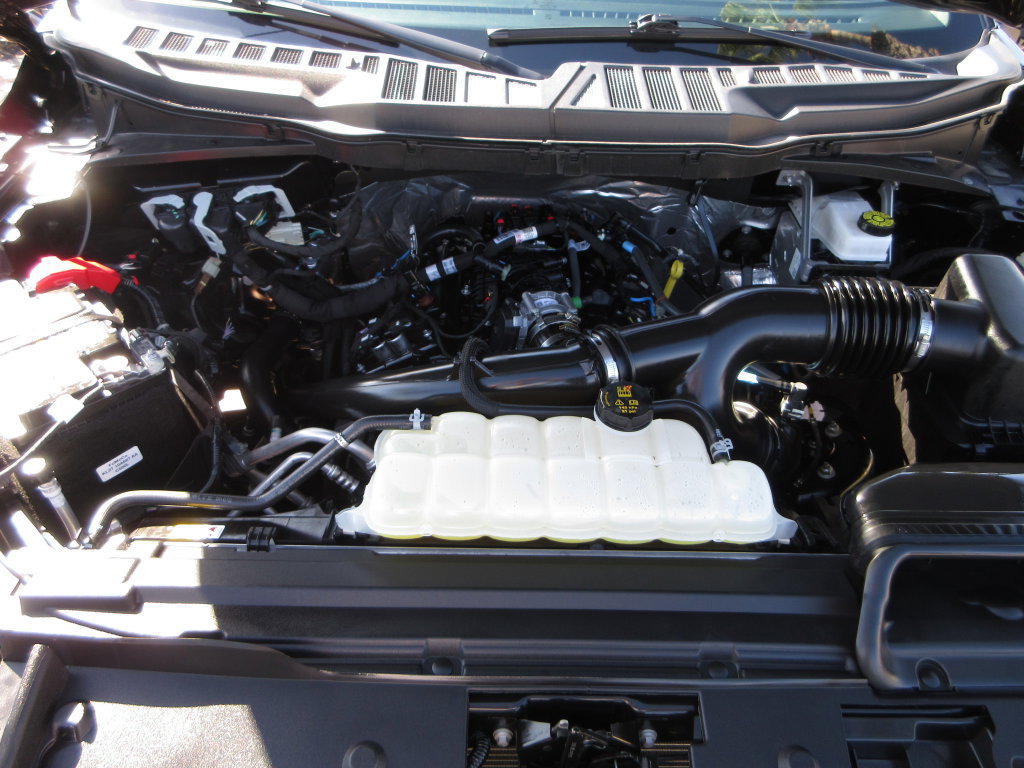 Certified 2025 Ford F150 STX RWD image 28