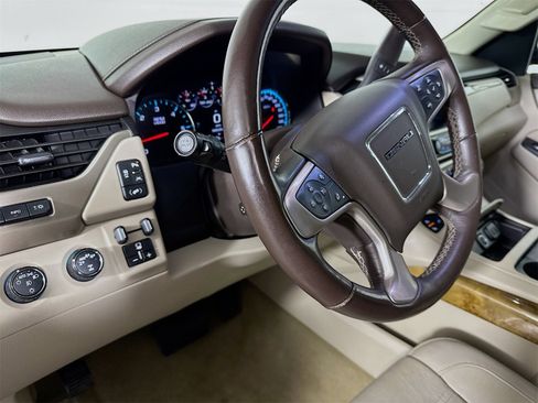 Used 2017 GMC Yukon XL Denali w/ Open Road Package image 7