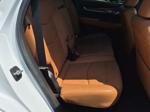 Used 2024 Cadillac XT5 Premium Luxury w/ LPO, Floor Liner Package AWD/4WD image 21
