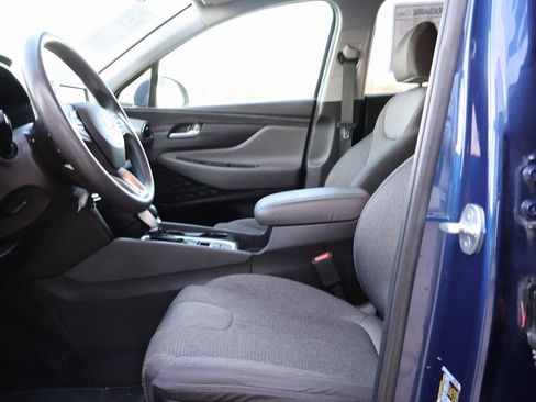 Used 2020 Hyundai Santa Fe SE image 23