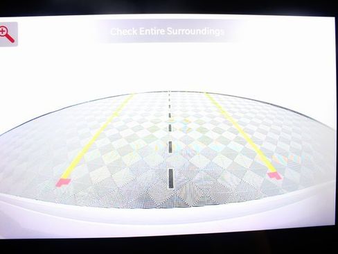 Used 2023 Jeep Wagoneer L Series II image 3