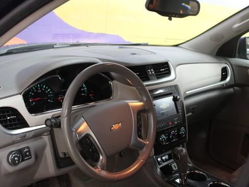 Used 2017 Chevrolet Traverse LT w/ True North Edition FWD image 14