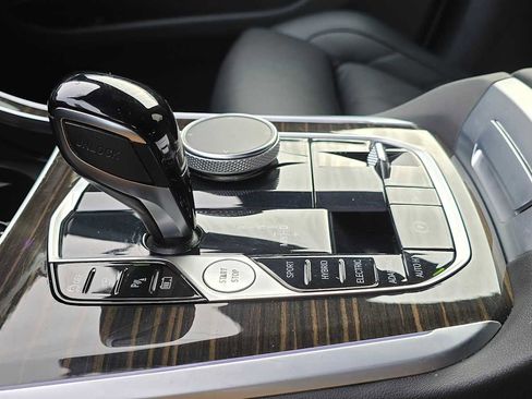 Used 2023 BMW X5 xDrive45e w/ Climate Comfort Package image 30