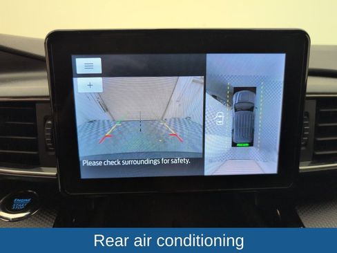 Certified 2023 Ford Explorer ST-Line w/ Class IV Trailer Tow Package image 33