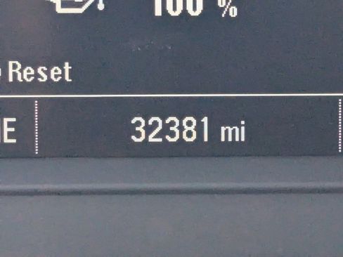 Used 2025 Chevrolet Trax LS image 30