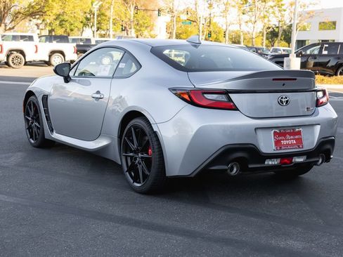 New 2026 Toyota GR86 Premium RWD image 7