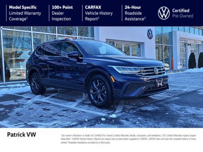 Certified 2022 Volkswagen Tiguan SE w/ Panoramic Sunroof Package