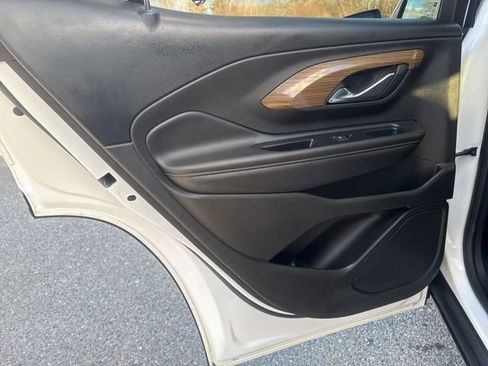 Used 2019 GMC Terrain SLE w/ Driver Convenience Package image 21