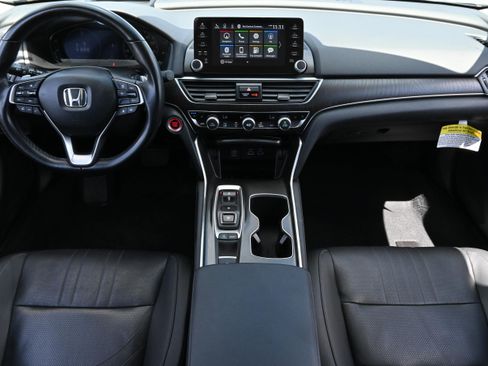 Used 2021 Honda Accord Touring image 15