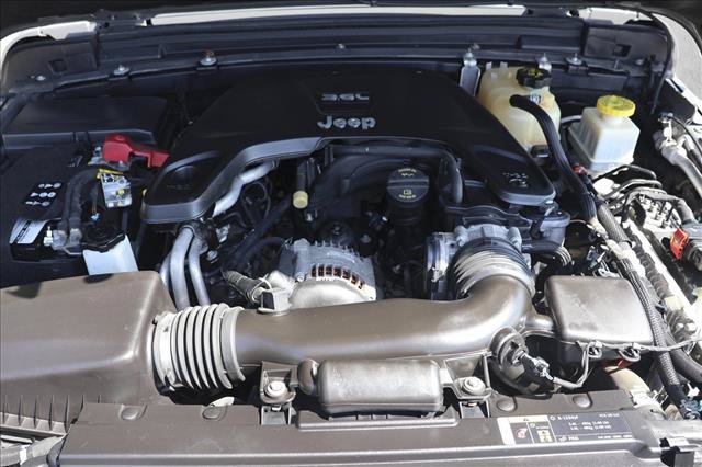 Used 2020 Jeep Gladiator Rubicon AWD/4WD image 30