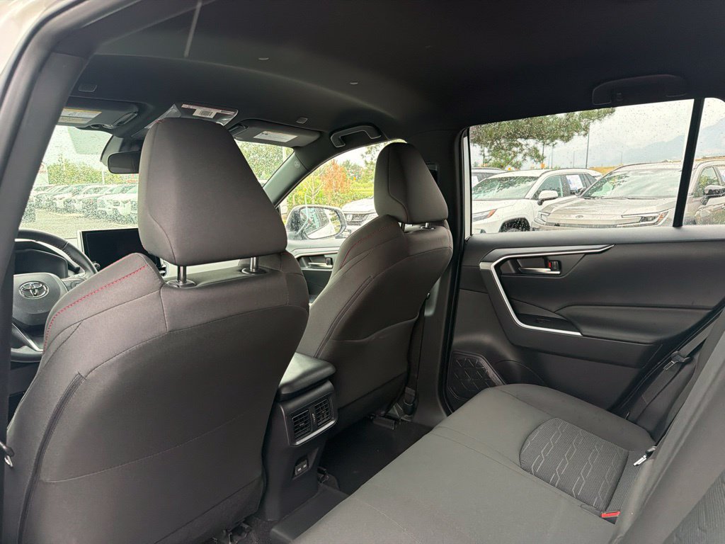 Used 2025 Toyota RAV4 SE AWD/4WD image 20