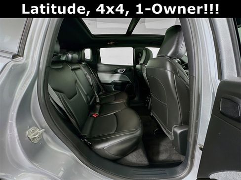 Used 2023 Jeep Compass Latitude w/ Sun and Sound Group image 29