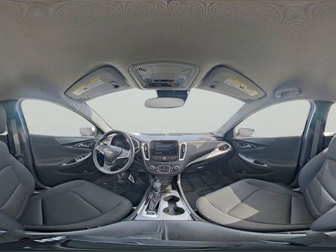 Used 2024 Chevrolet Malibu LT FWD image 9