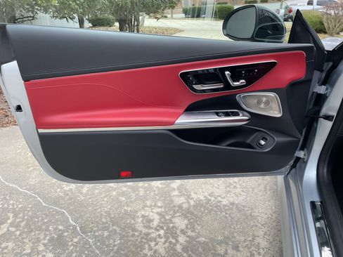 Certified 2024 Mercedes-Benz CLE 300 4MATIC Coupe image 17