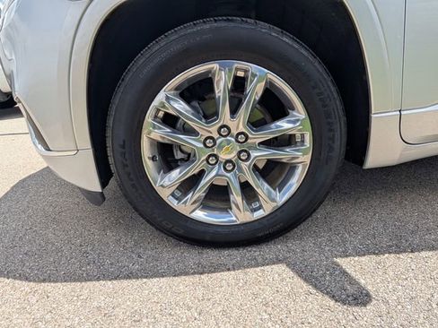 Used 2020 Chevrolet Traverse High Country AWD/4WD image 30