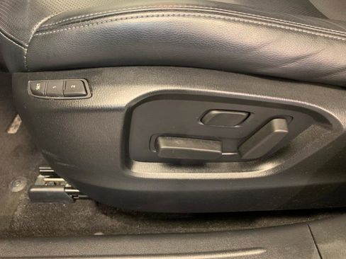 Used 2023 MAZDA CX-9 Touring Plus image 18