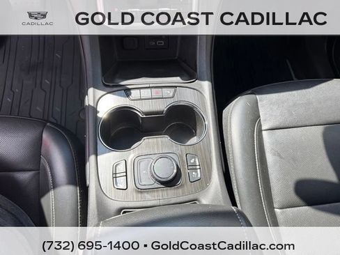 Used 2022 GMC Acadia SLT w/ Preferred Package AWD/4WD image 27