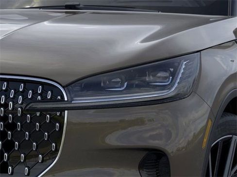 New 2025 Lincoln Aviator Reserve w/ Equipment Group 201A image 18